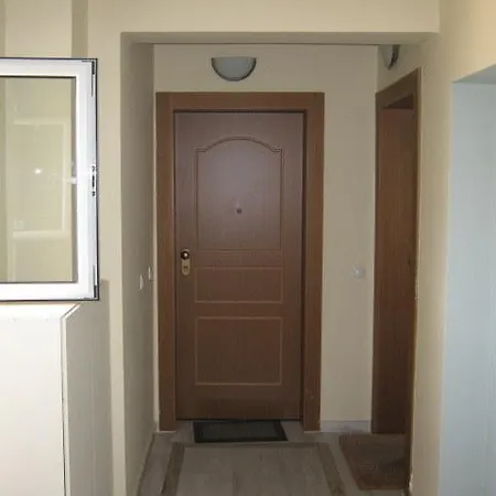 Aparthotel Cybele